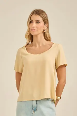 BLUSA BÁSICA  MERENGUE G