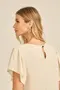 BLUSA BÁSICA COM BOTÃO