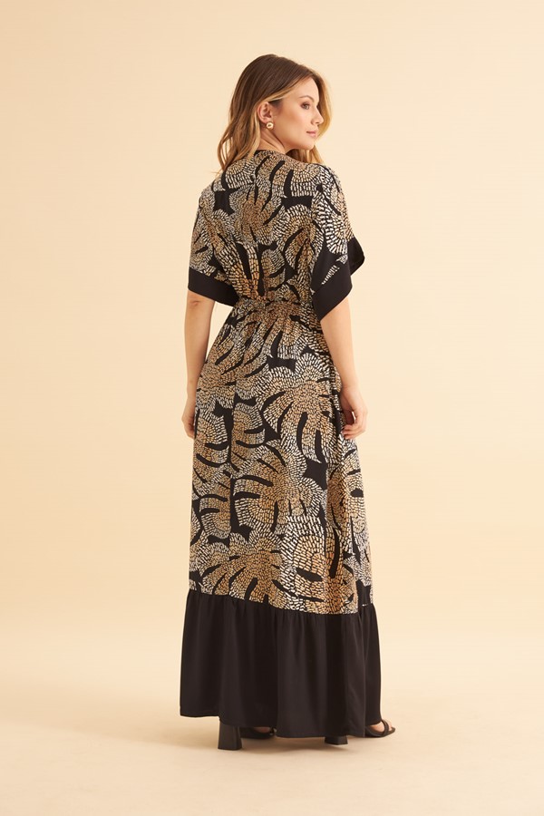 Vestido liso clearance com estampado